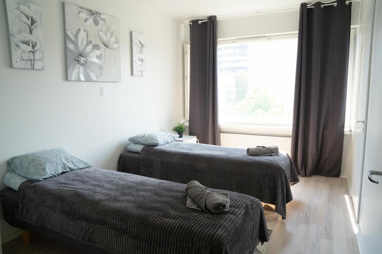 2-Room City Center, Parking 奥卢 外观 照片